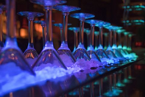 first date advice, first online date, online dating advice, meaning of an open relationship, alpha male traits