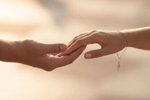 first date advice, first online date, online dating advice, meaning of an open relationship, alpha male traits